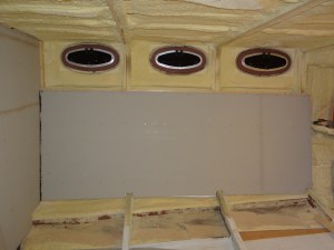 1e plaatmateriaal en kurk op de patrijspoort