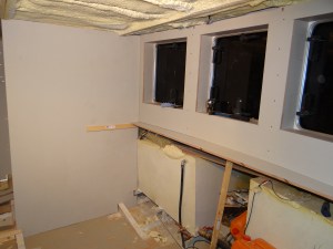 Stukje zijwand om het toilet te verbergen