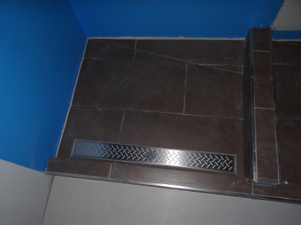 Eindresultaat douchevloer (nog niet gevoegd)