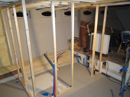 De staanders geven al een beeld van de ruimte die ontstaat